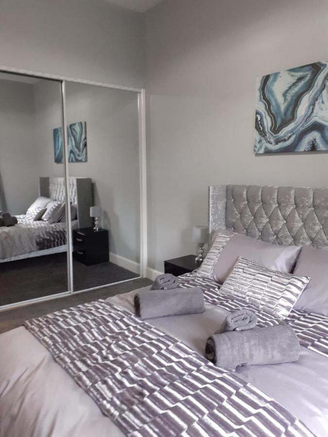 Modern Glasgow City Centre Apartment Экстерьер фото