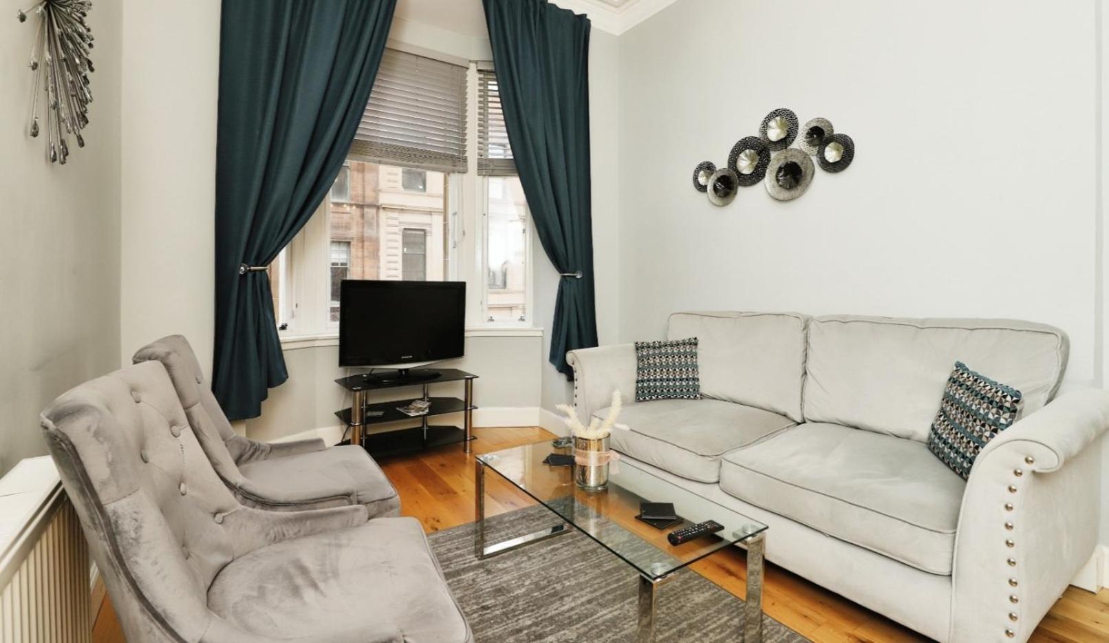 Modern Glasgow City Centre Apartment Экстерьер фото